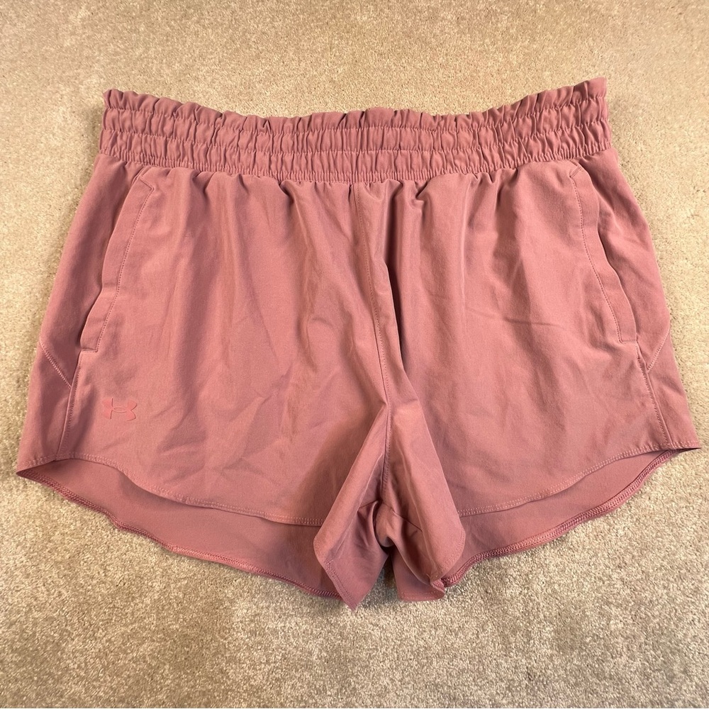 Under Armour Shorts Women's XL Pull On Stretchy Athletic Casual